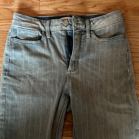 Pin stripe pants - Picture 2 of 3